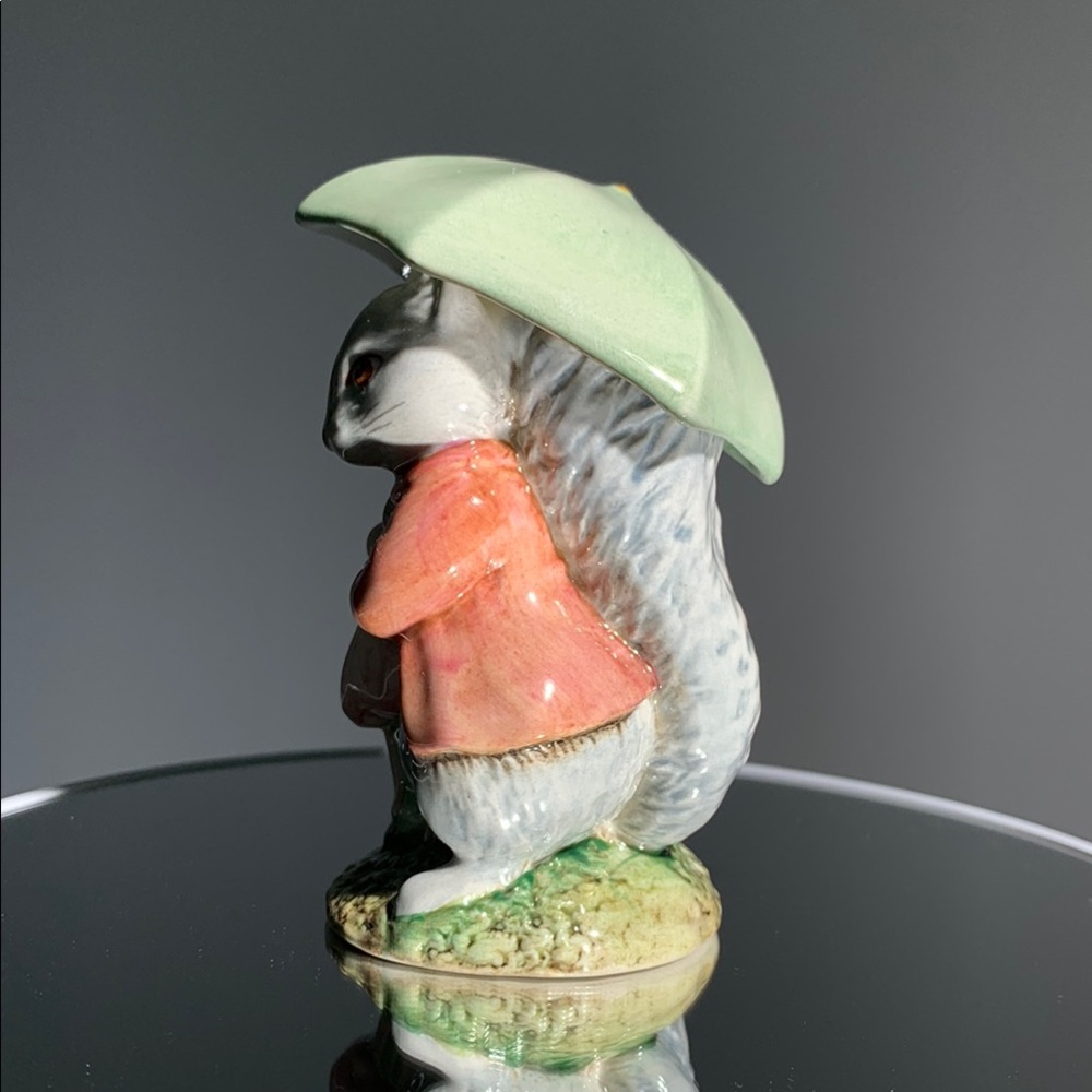 Royal Doulton "Goody and Timmy Tiptoes" Beatrix Potter's Famous SQUIRRELs - Picture 4 of 7